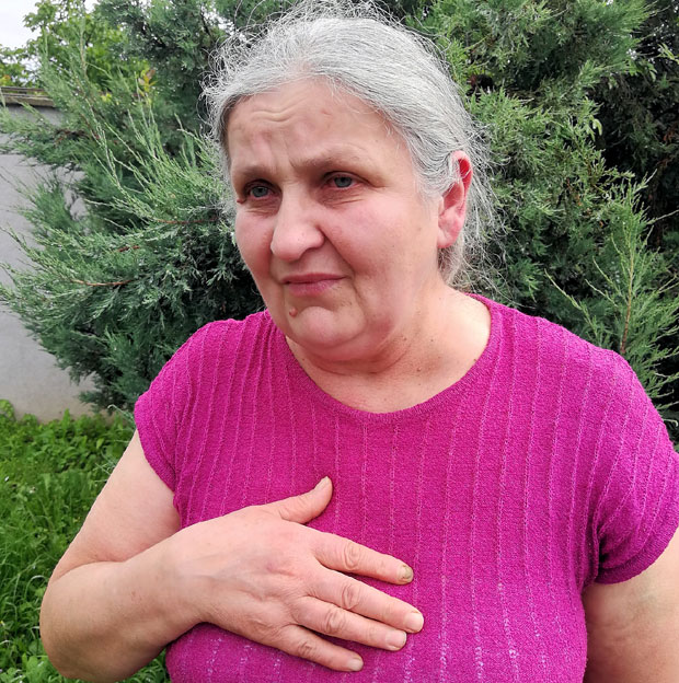 ДОКАЗУЈЕ 37 ГОДИНА ДА ЈОЈ ДЕВОЈЧИЦА НИЈЕ УМРЛА: Поплава однела истину о беби